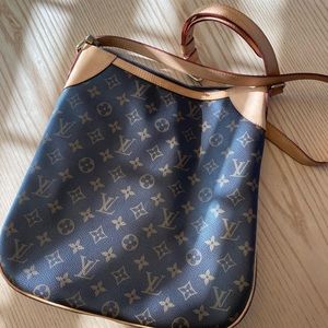 Louis Vuitton Odeon GM